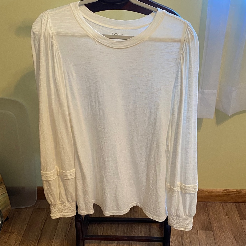 LOFT Classic White Tee Large